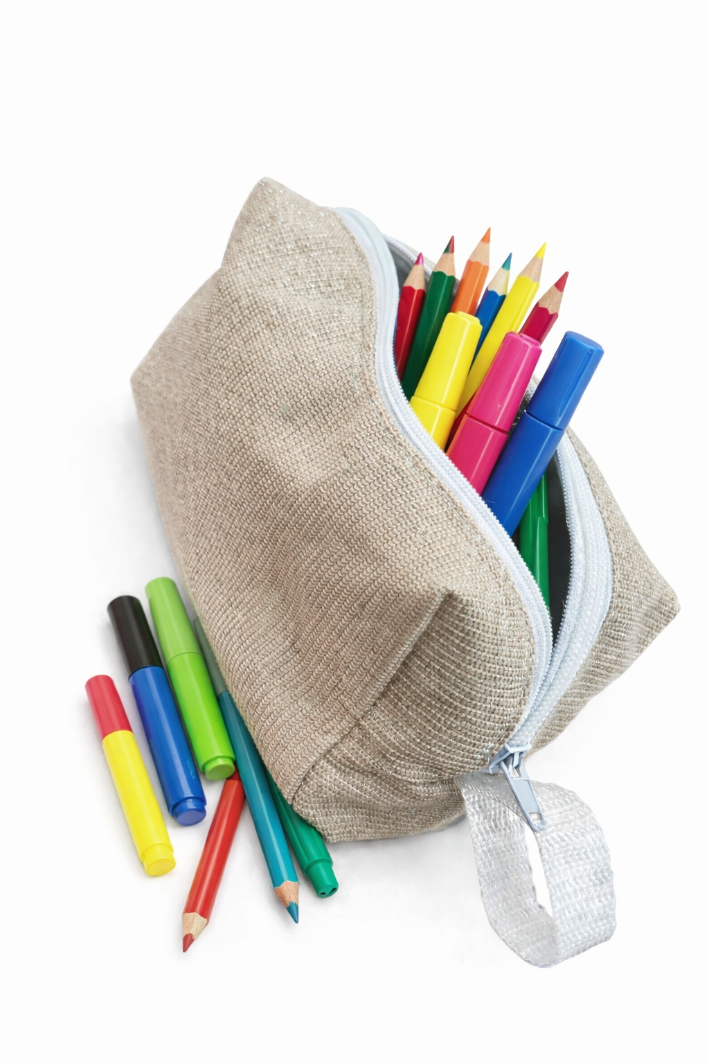 COSMETIQUERA / LAPICERA DE VARIOS COLORES