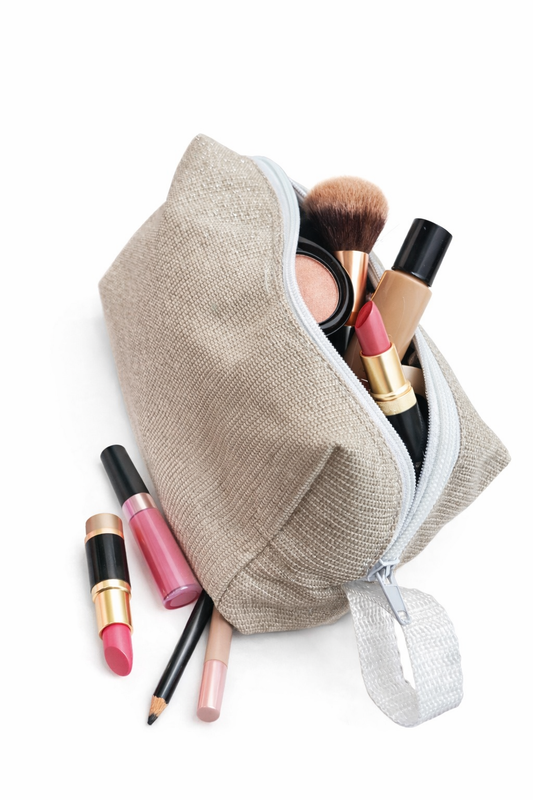 COSMETIQUERA / LAPICERA DE VARIOS COLORES